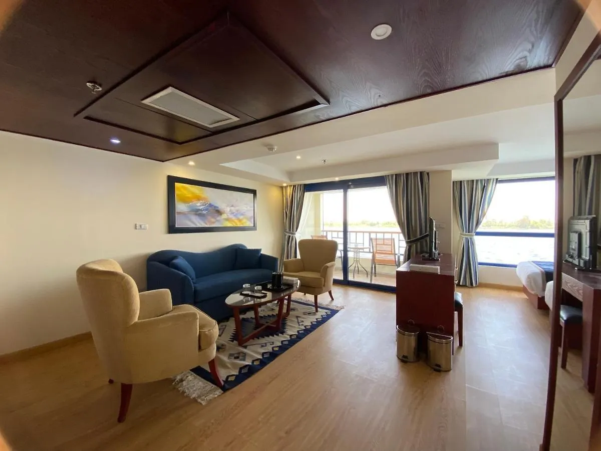 Nile Cruise Nile Serenity Sailing On Tuesday From Luxor & Saturday From Aswan Egypte